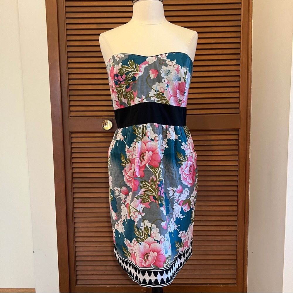 Torrid Floral strapless dress 22 plus size pink blue white black